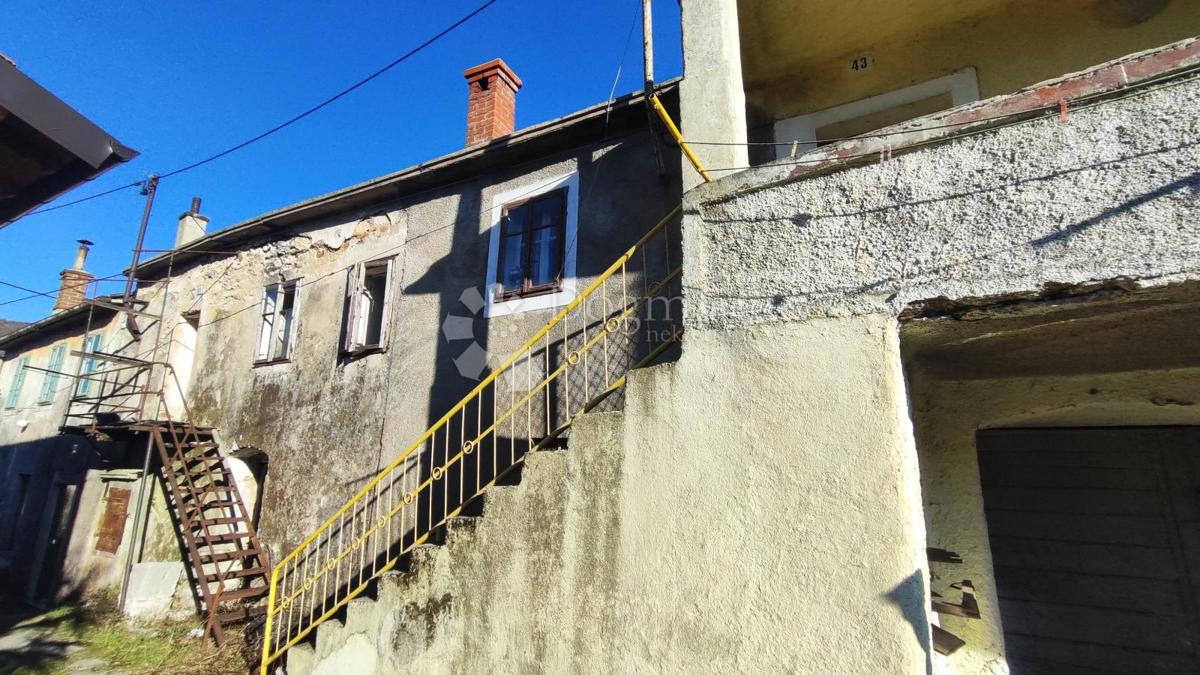 Hiša Jelenje, 226m2