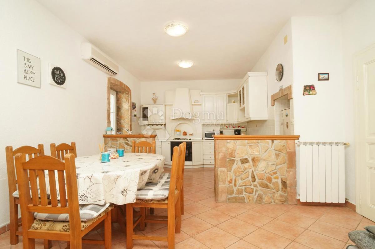 Hiša Plomin Luka, Kršan, 90m2