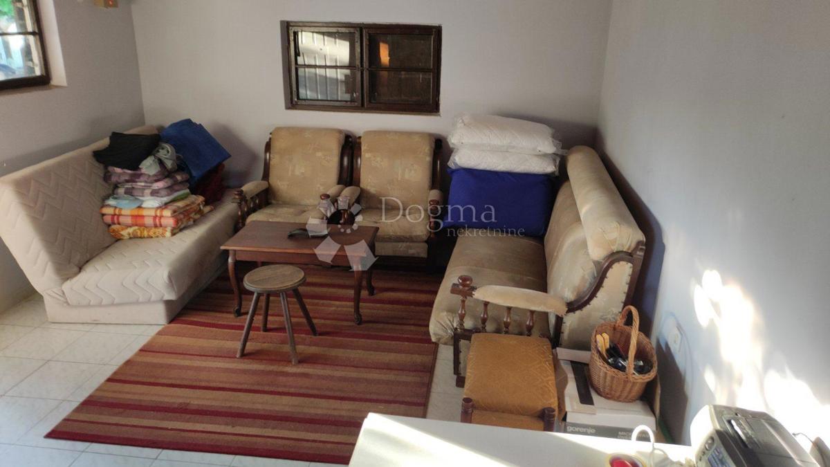 Hiša Ladimirevci, Valpovo, 42m2