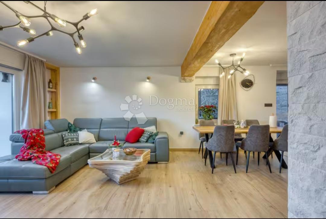 Hiša Fužine, 180m2