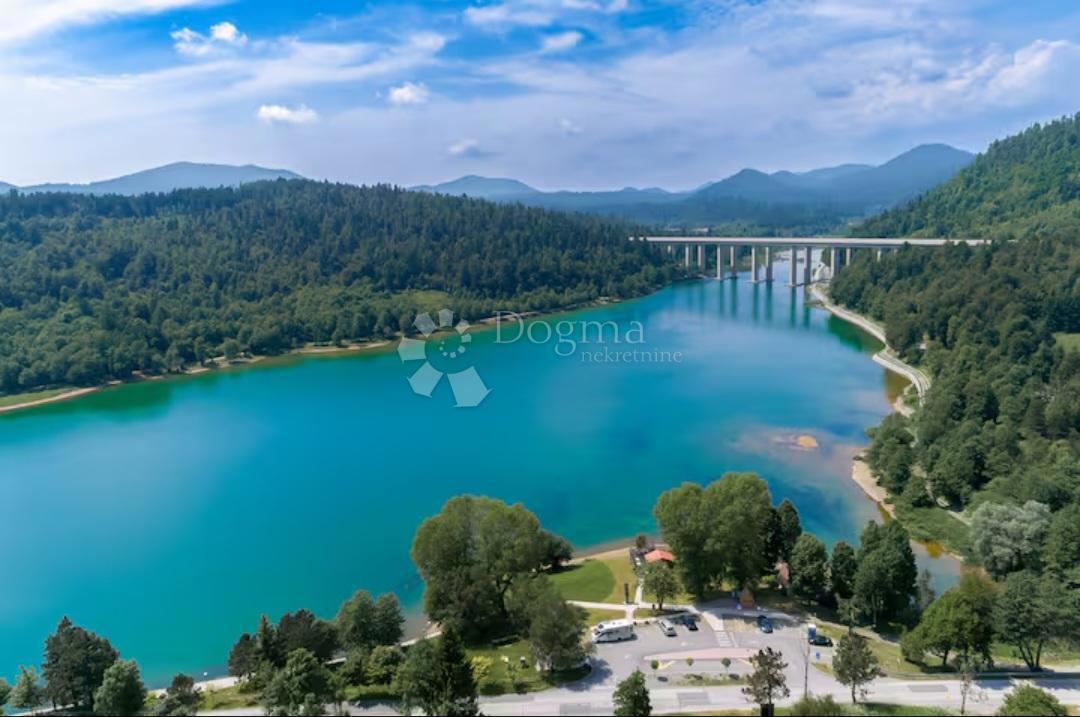 Hiša Fužine, 180m2