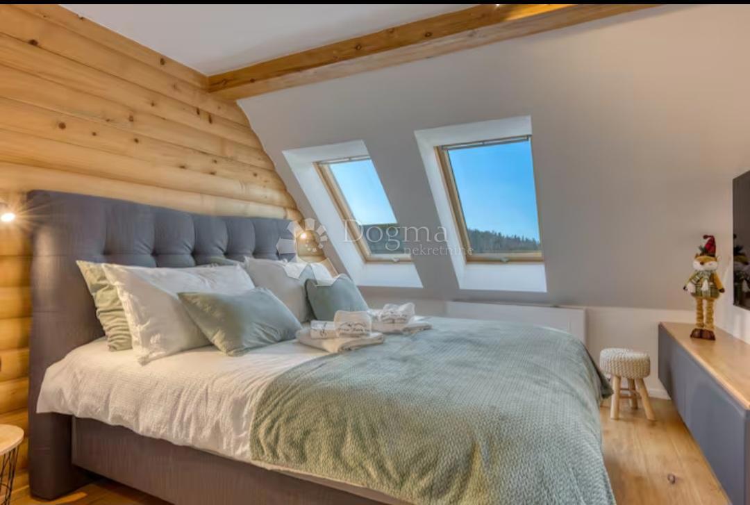 Hiša Fužine, 180m2