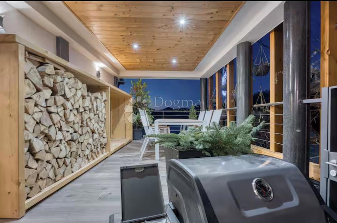 Hiša Fužine, 180m2