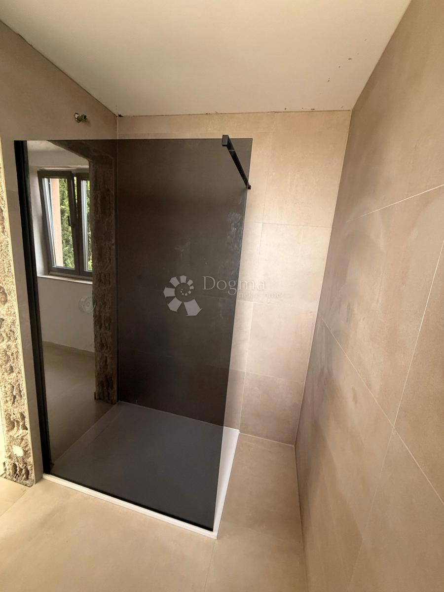 Apartma Maslenica, Jasenice, 119,83m2