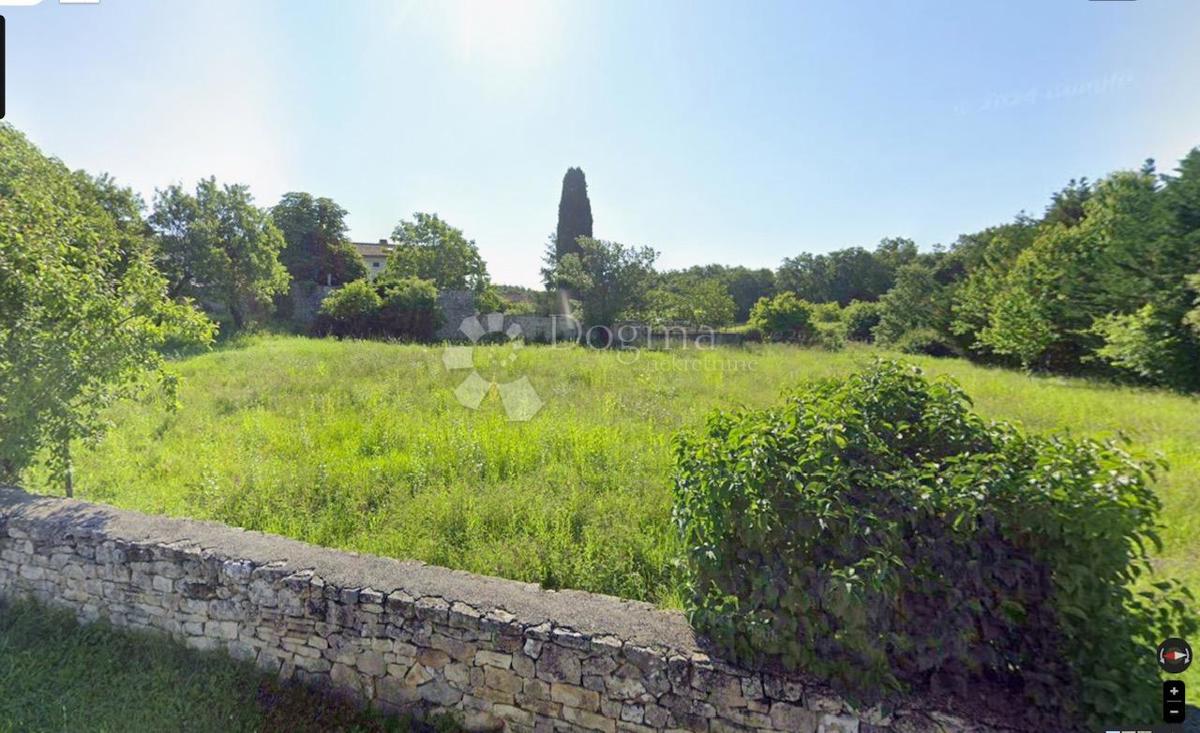 Zazidljivo zemljišče Peresiji, Svetvinčenat, da, 1.571m2