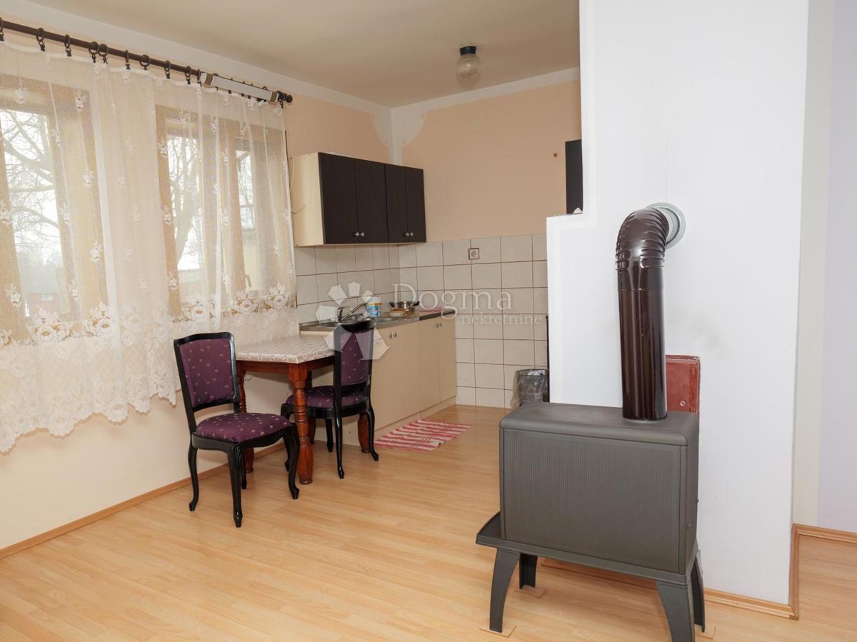 Poslovni prostor Bobota, Trpinja, 130m2