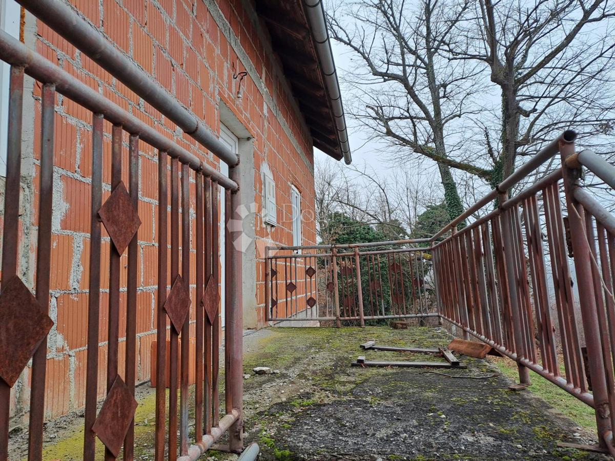 Hiša Čremušnica, Gvozd, 70m2