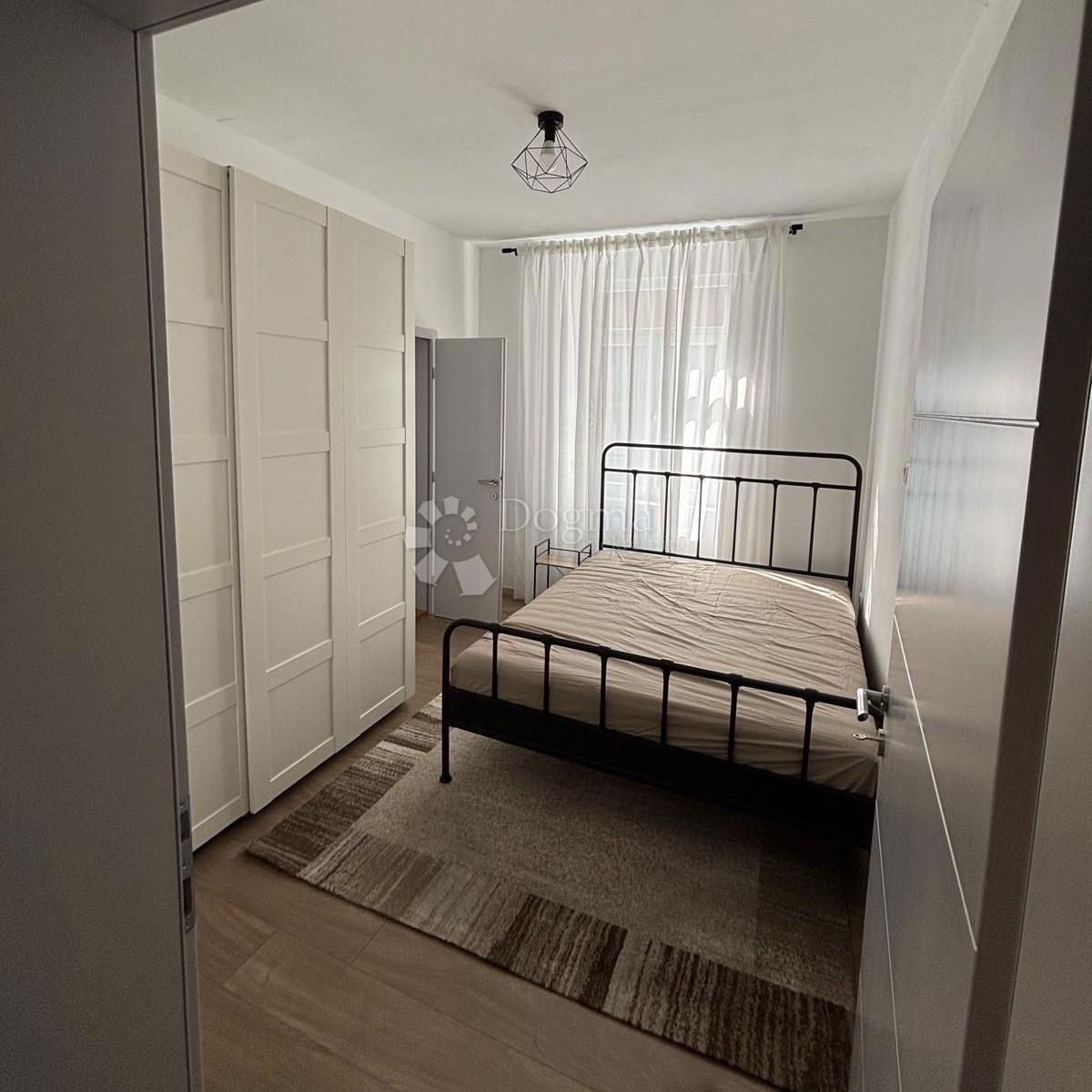 Stanovanje Centar, Gornji Grad - Medveščak, 44m2