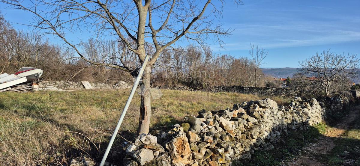 Zazidljivo zemljišče Rakalj, Marčana, 1.025m2