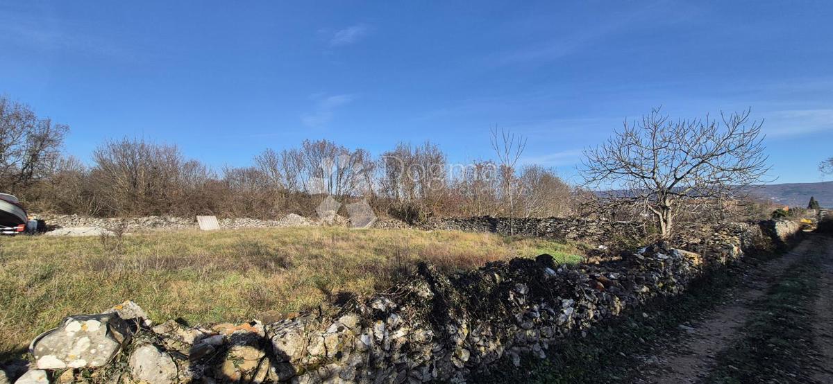 Zazidljivo zemljišče Rakalj, Marčana, 1.025m2