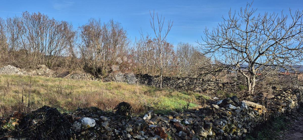 Zazidljivo zemljišče Rakalj, Marčana, 1.025m2