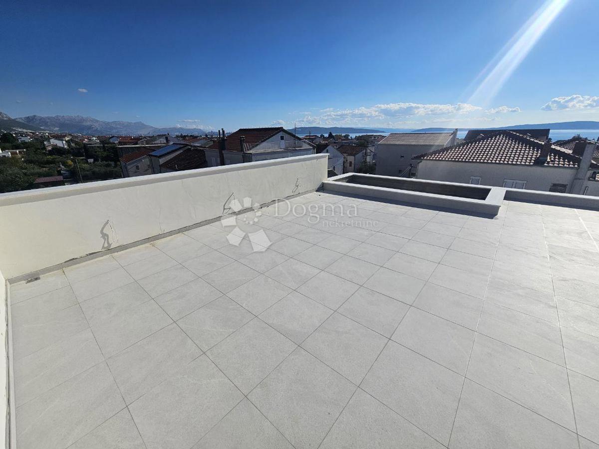 Stanovanje Kaštel Lukšić, Kaštela, 102m2