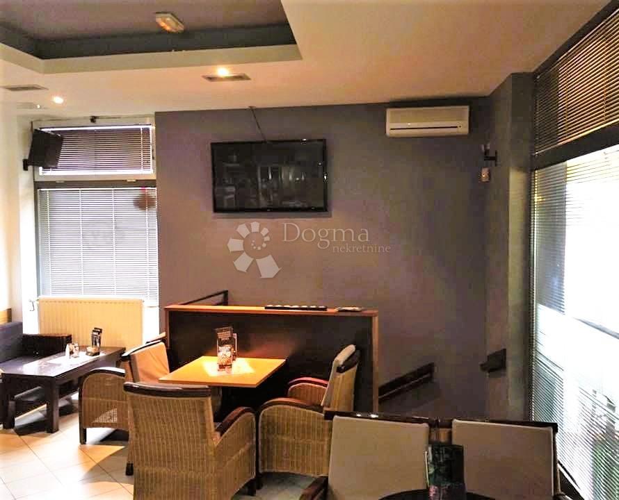 Poslovni prostor Centar, Varaždin, 145,08m2