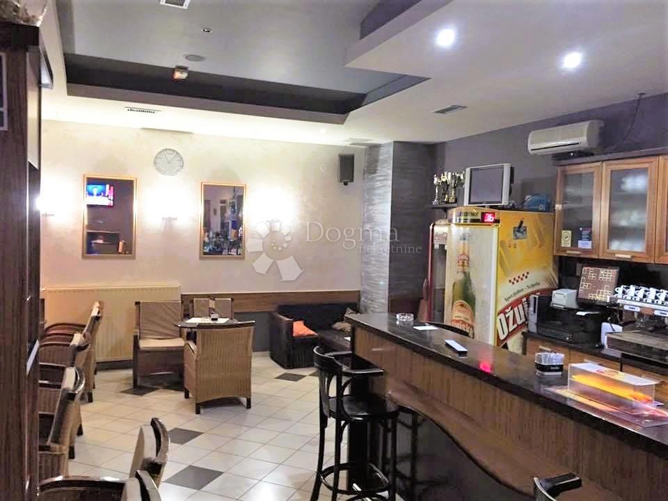 Poslovni prostor Centar, Varaždin, 145,08m2