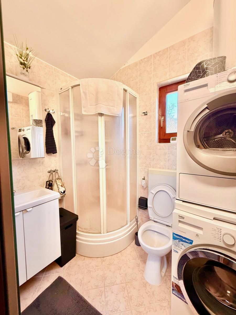 Stanovanje Klimno, Dobrinj, 65m2