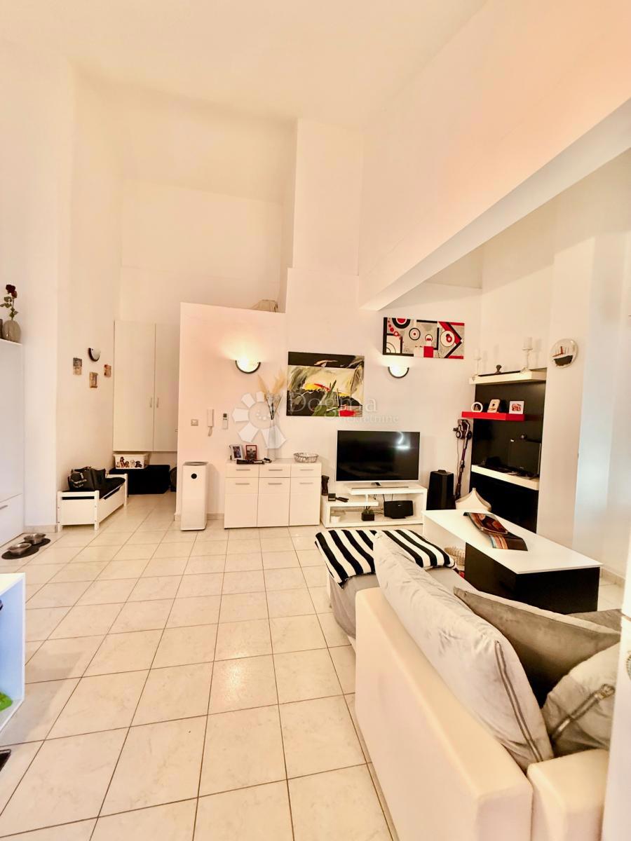 Stanovanje Klimno, Dobrinj, 65m2