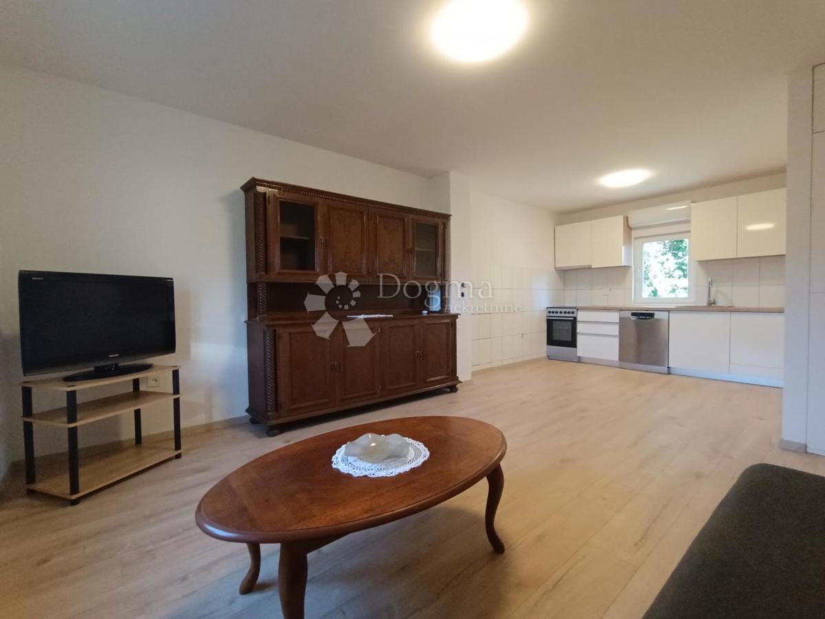 Hiša Grohote, Šolta, 120m2