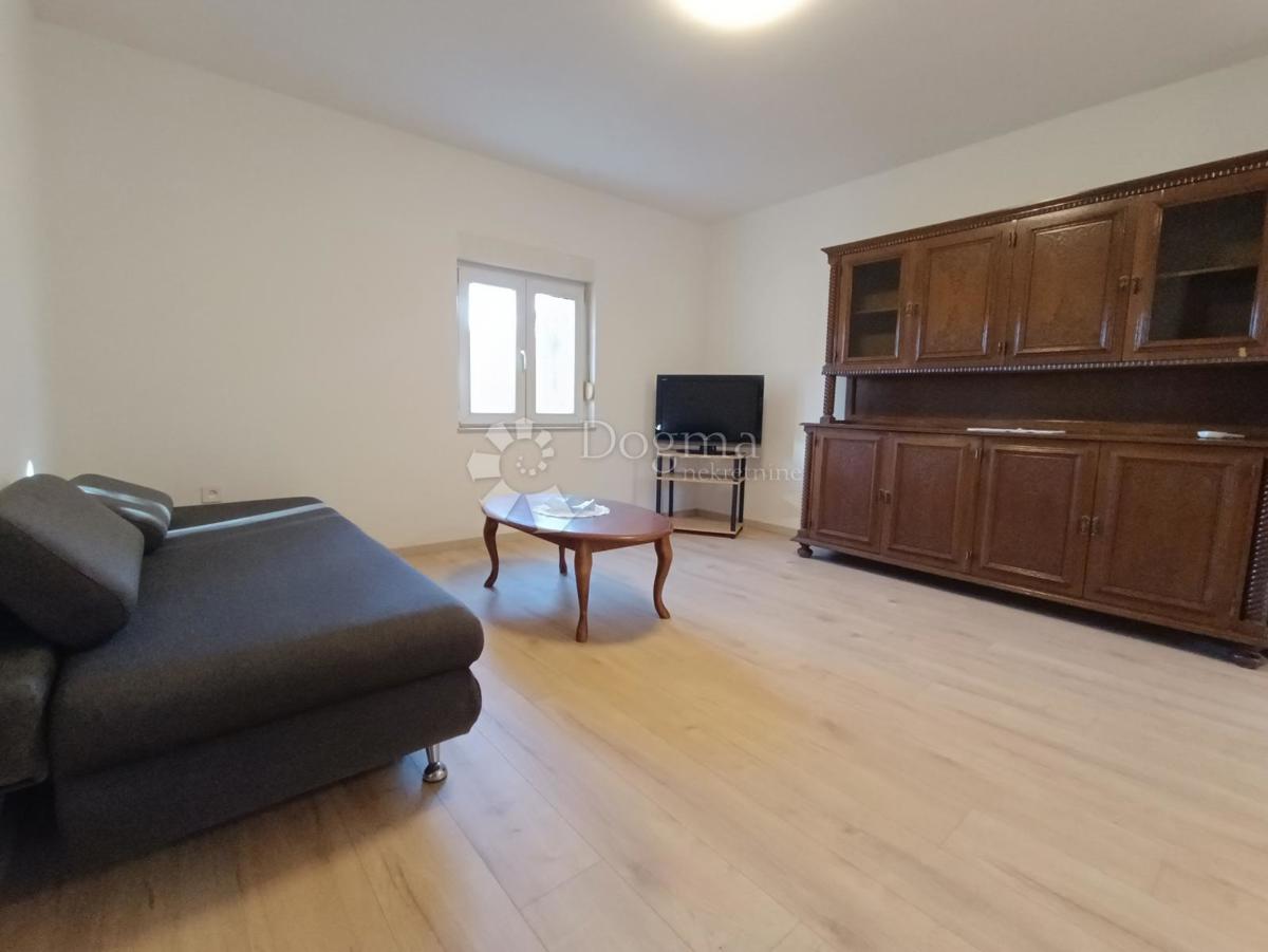 Hiša Grohote, Šolta, 120m2