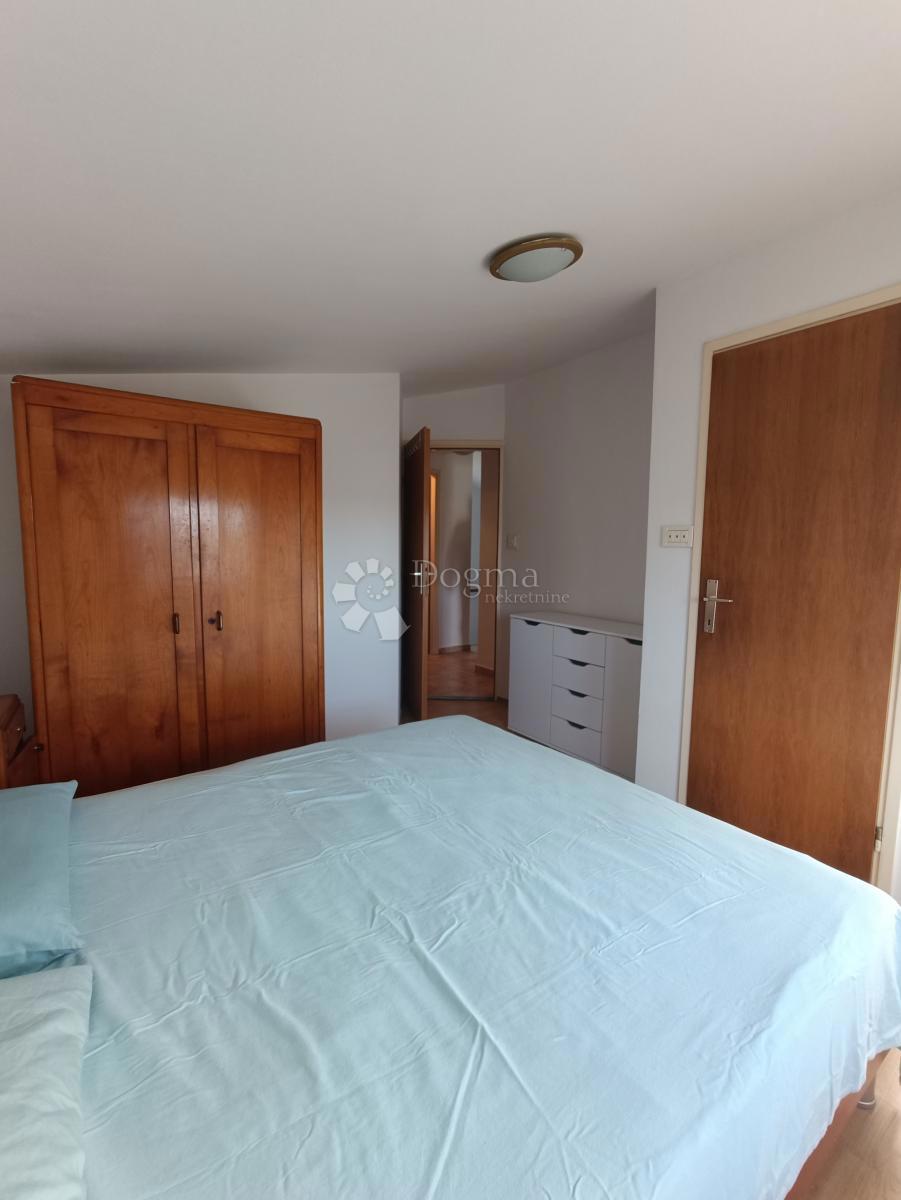 Hiša Grohote, Šolta, 120m2