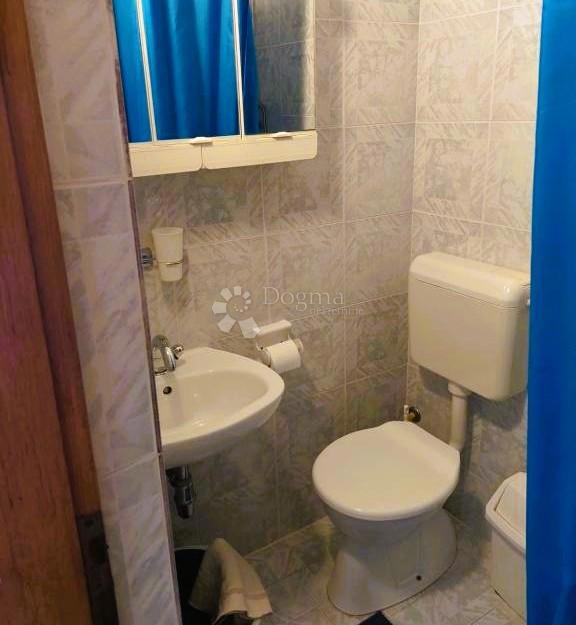 Hiša Posedarje, 360m2