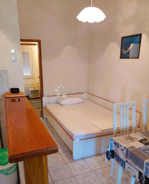 Hiša Posedarje, 360m2