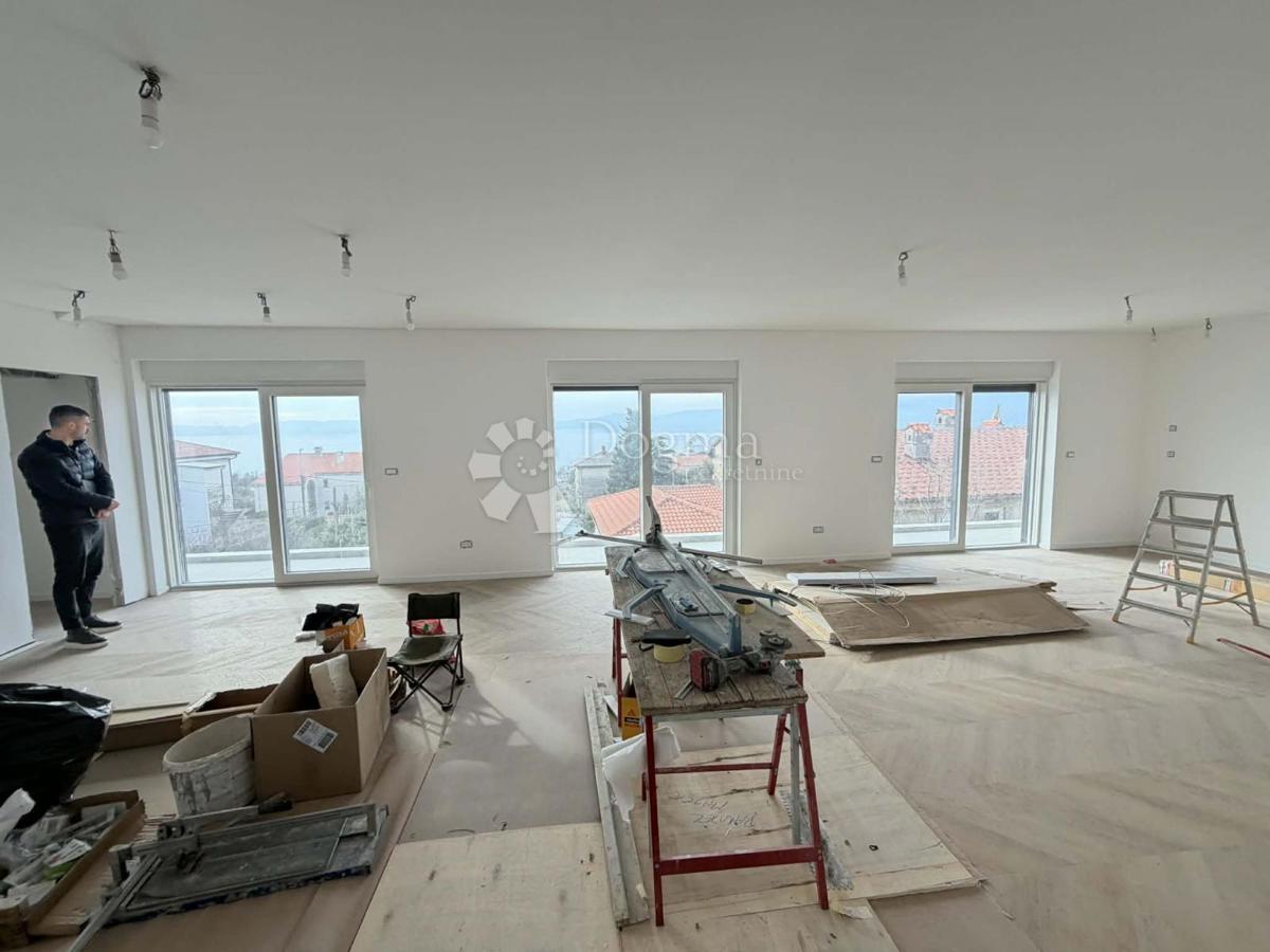 Stanovanje Kostrena Sveta Lucija, Kostrena, 220m2