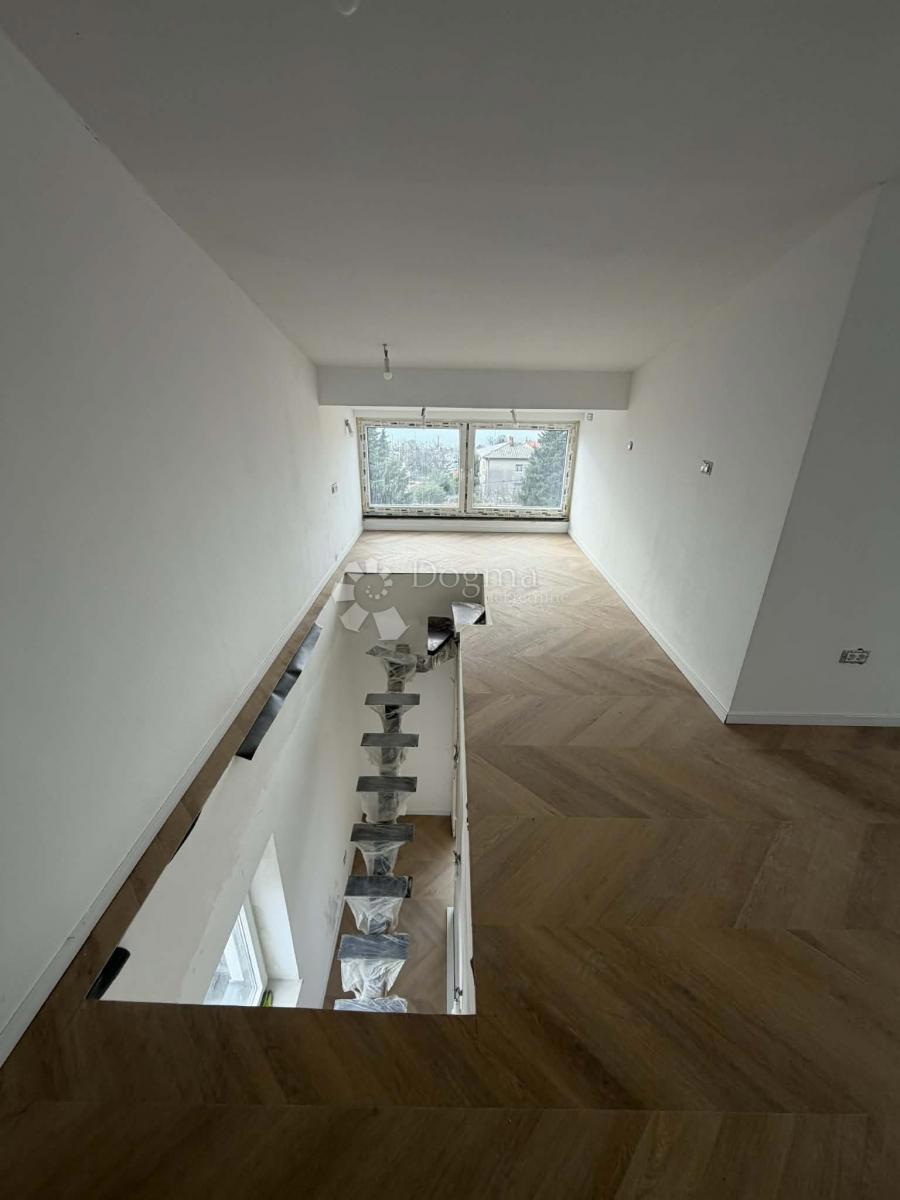 Stanovanje Kostrena Sveta Lucija, Kostrena, 220m2