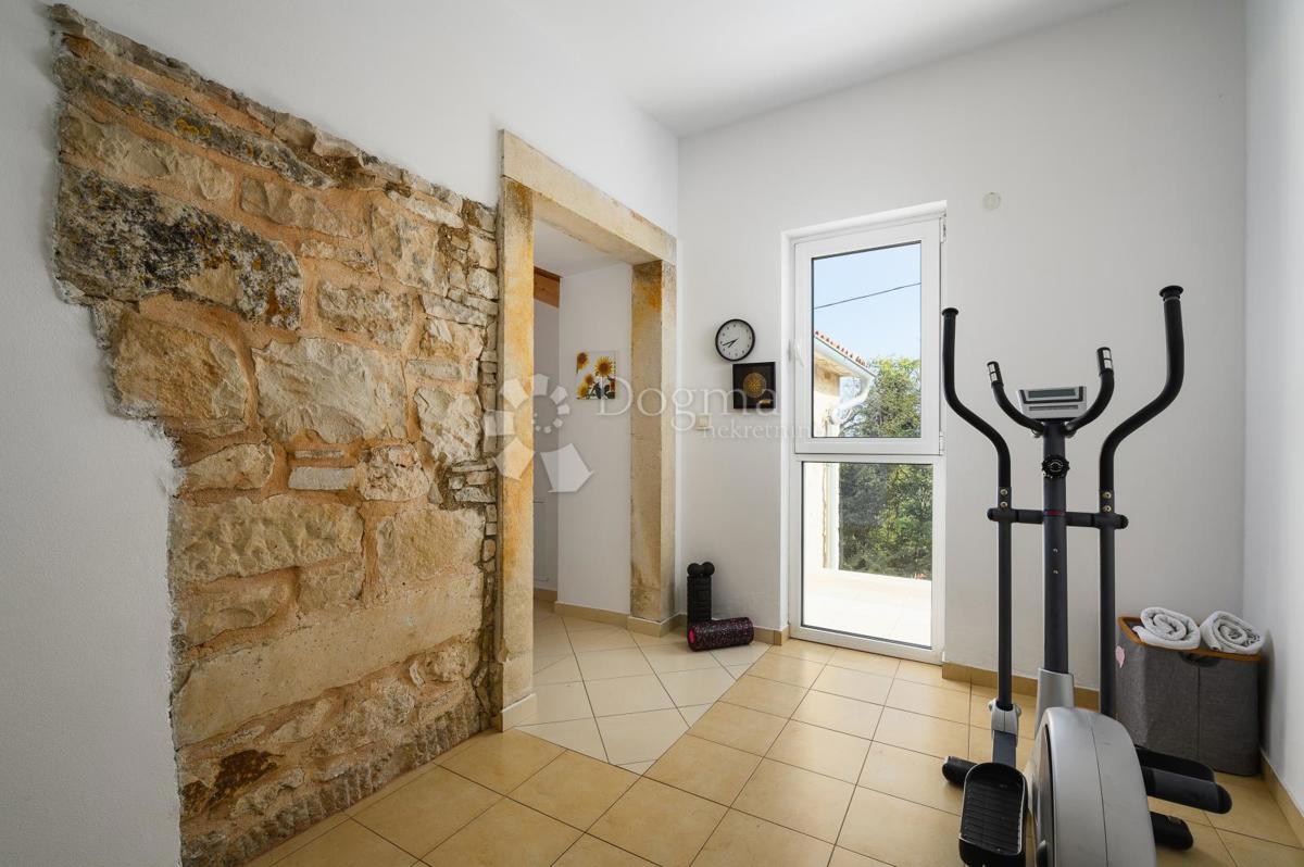 Hiša Rakalj, Marčana, 260m2