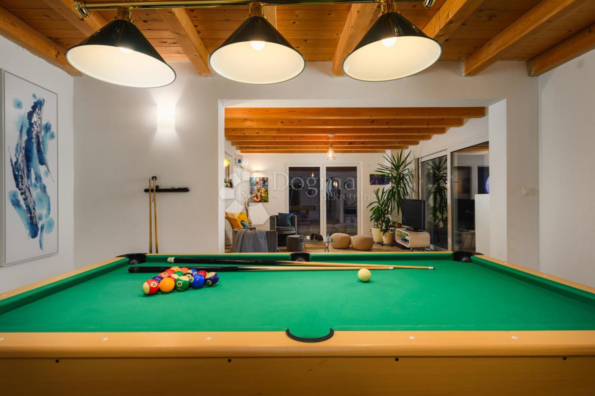 Hiša Rakalj, Marčana, 260m2