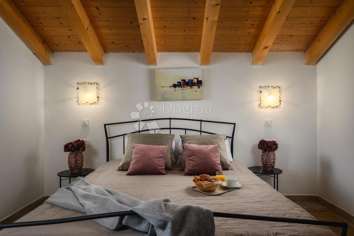 Hiša Rakalj, Marčana, 260m2