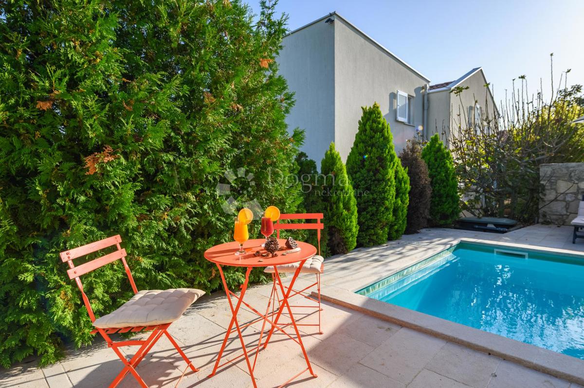 Hiša Rakalj, Marčana, 260m2