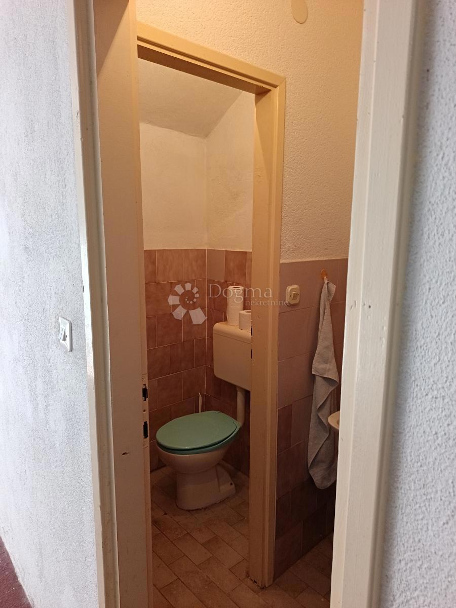 Poslovni prostor Vodice, 86m2