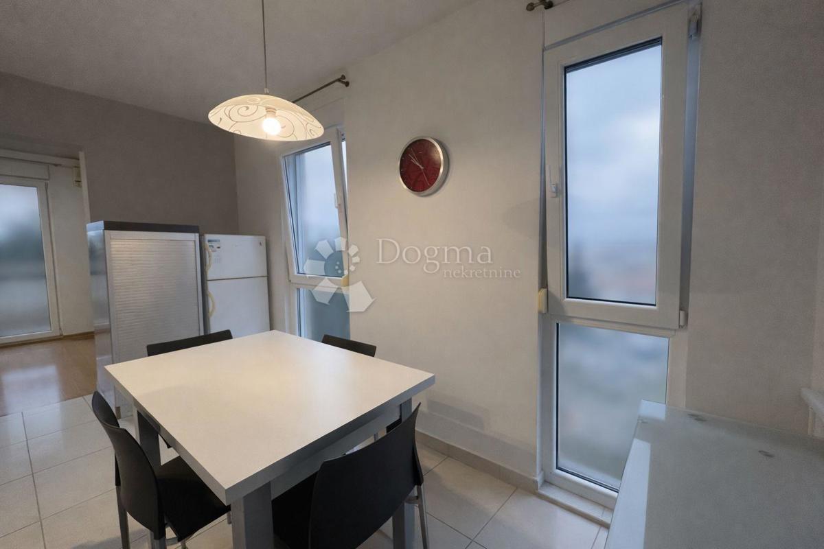 Stanovanje Vidikovac, Pula, 1m2