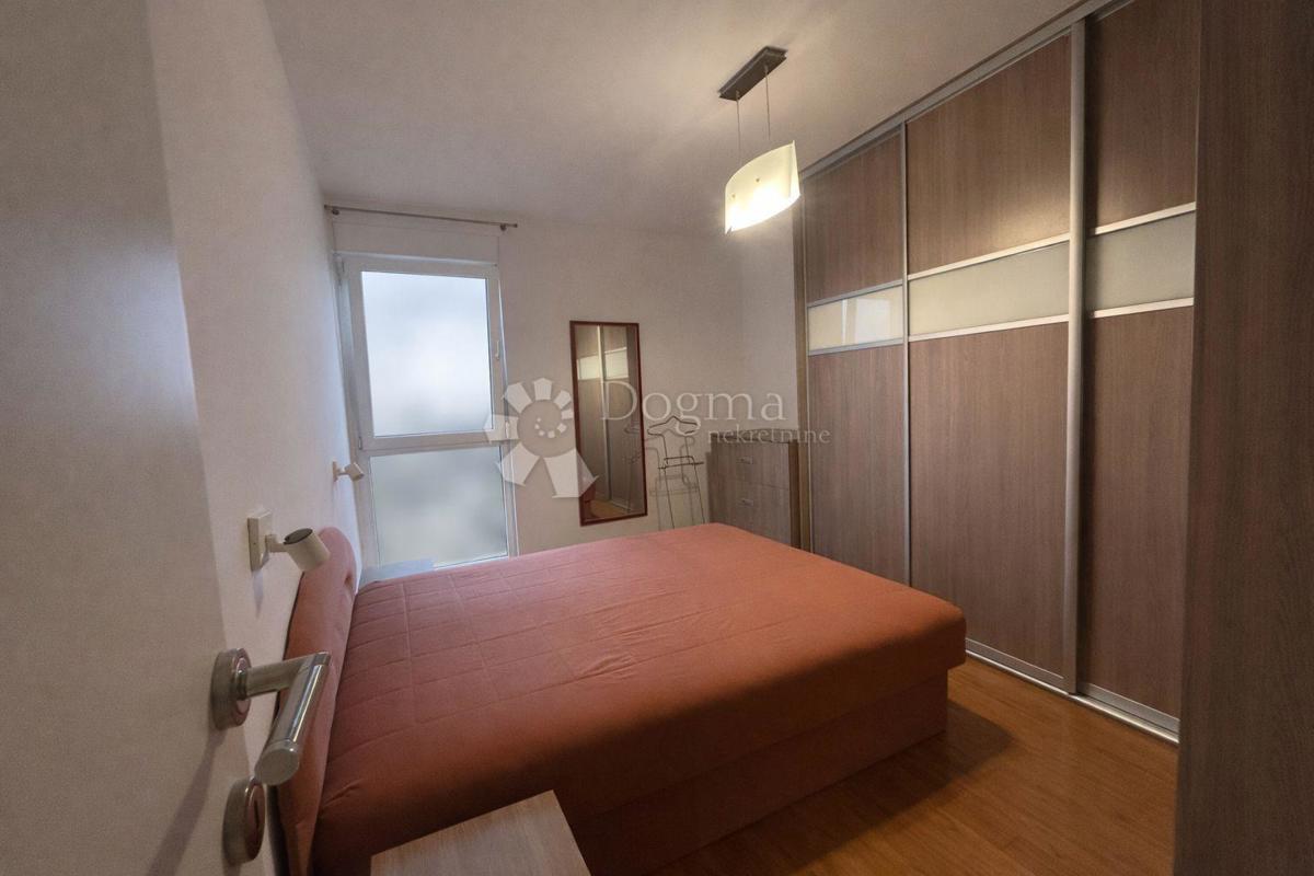 Stanovanje Vidikovac, Pula, 1m2