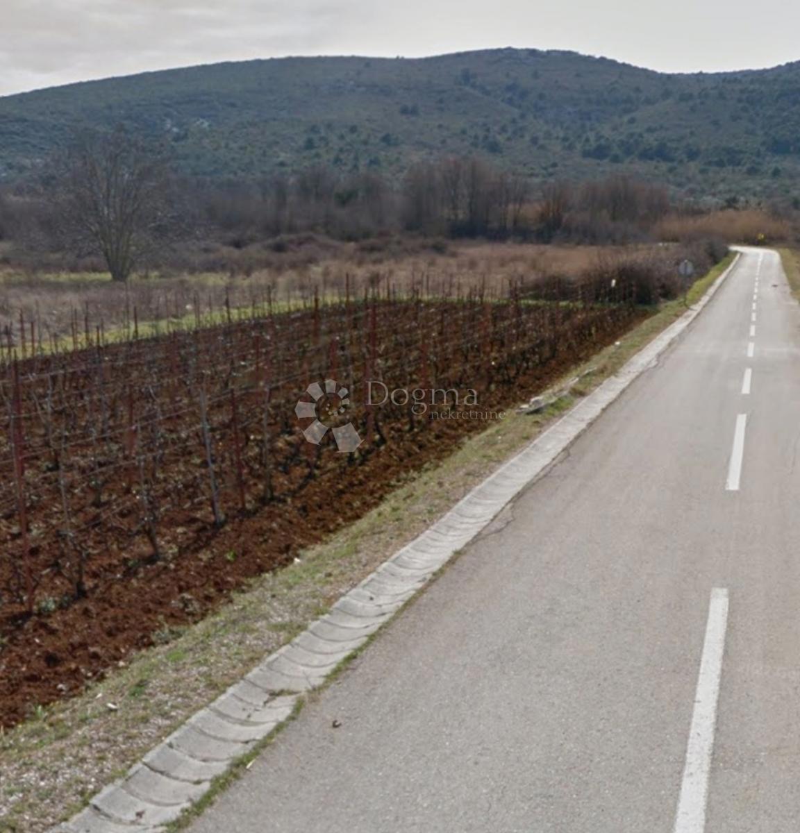 Zazidljivo zemljišče Mrljane, Pašman, 1.065m2