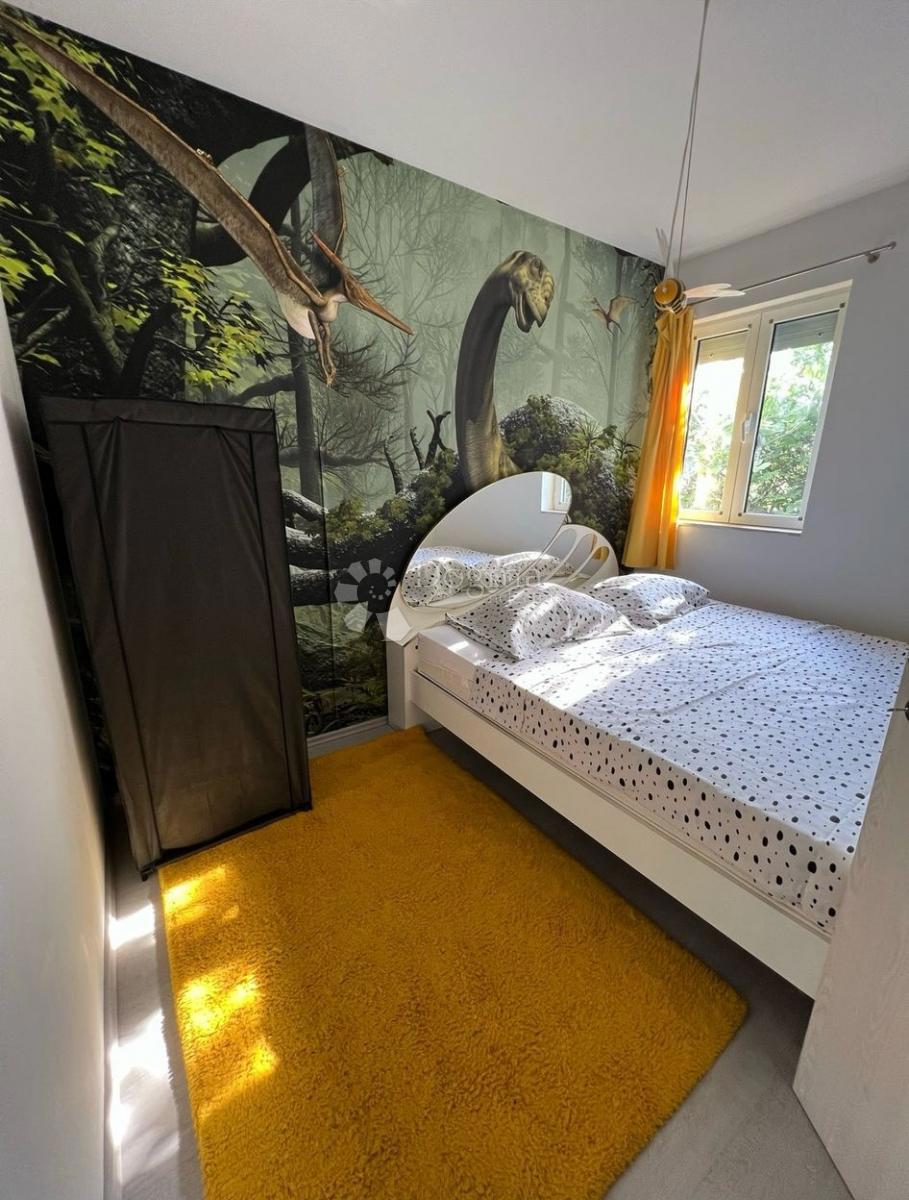 Stanovanje Jesenice, Dugi Rat, 132m2