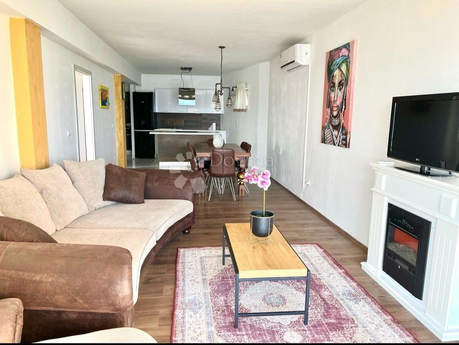 Stanovanje Jesenice, Dugi Rat, 132m2