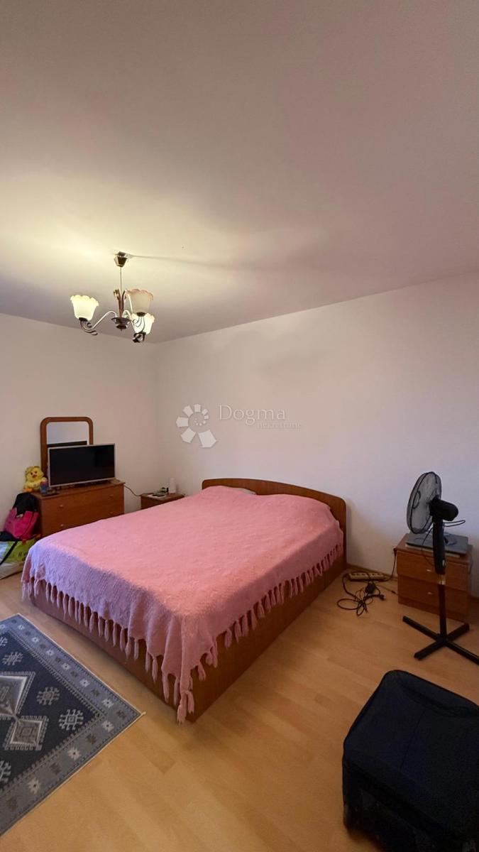 Stanovanje Vidikovac, Pula, 66,24m2