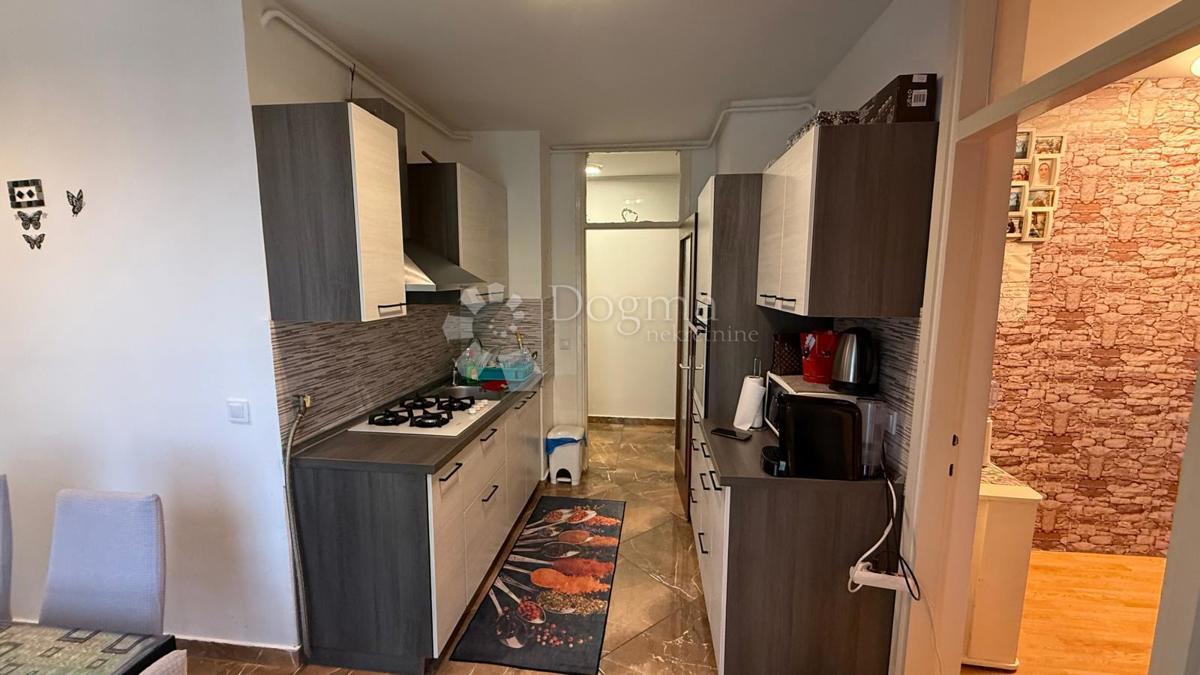 Stanovanje Vidikovac, Pula, 66,24m2