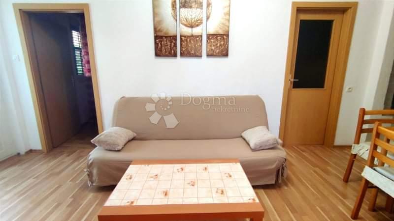 Stanovanje Podgora, 89,96m2