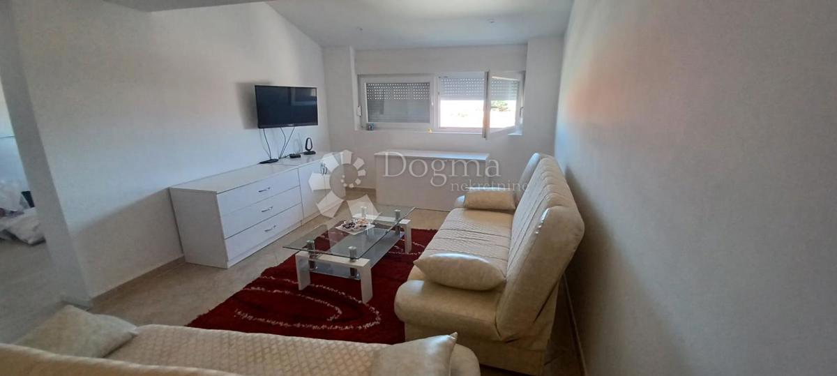 Stanovanje Povljana, 71,75m2