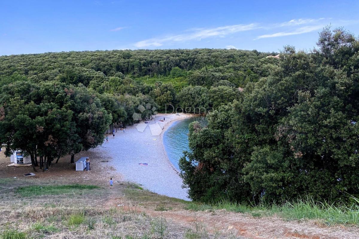 Zazidljivo zemljišče Peruški, Marčana, 862m2