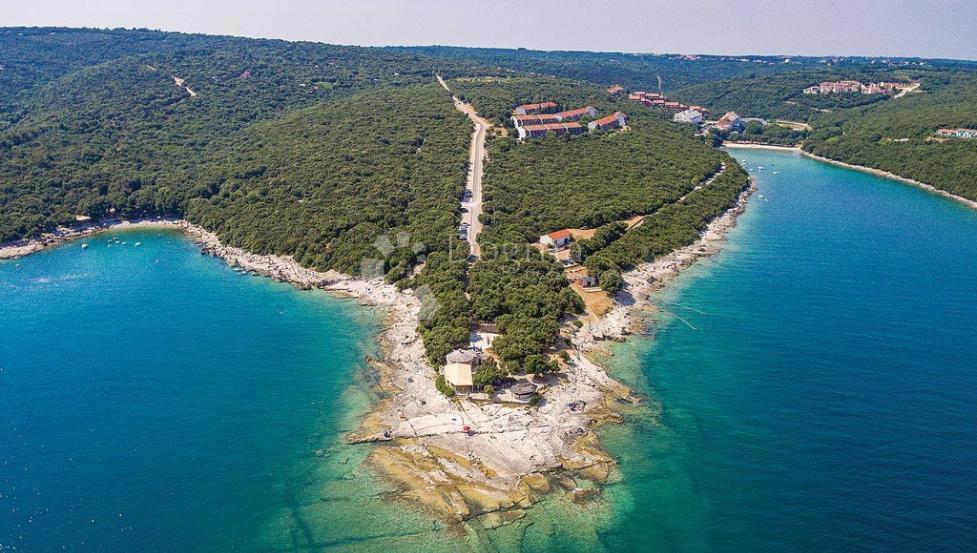 Zazidljivo zemljišče Peruški, Marčana, 862m2