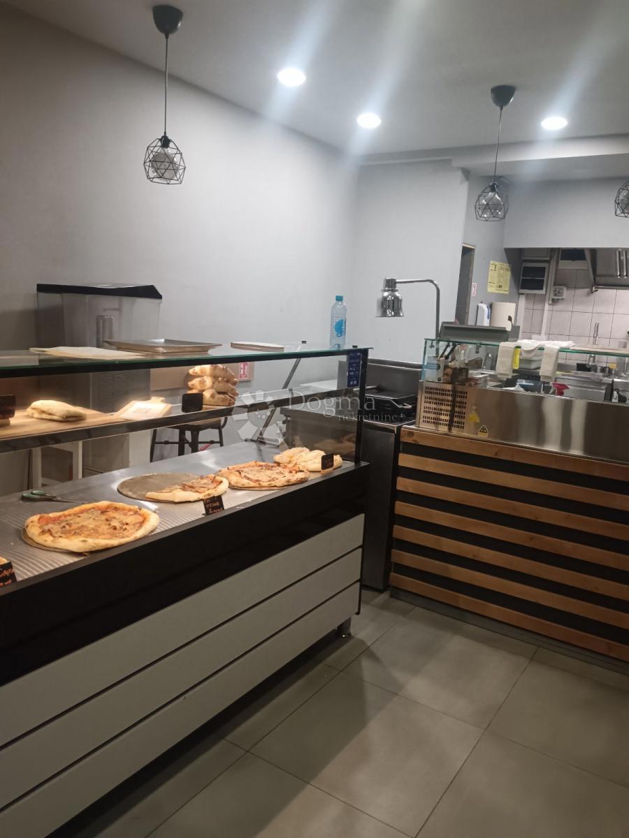 Poslovni prostor Tvrđa, Osijek, 30m2