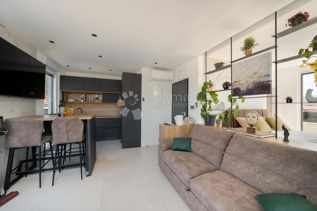 Stanovanje Kaštel Kambelovac, Kaštela, 50m2