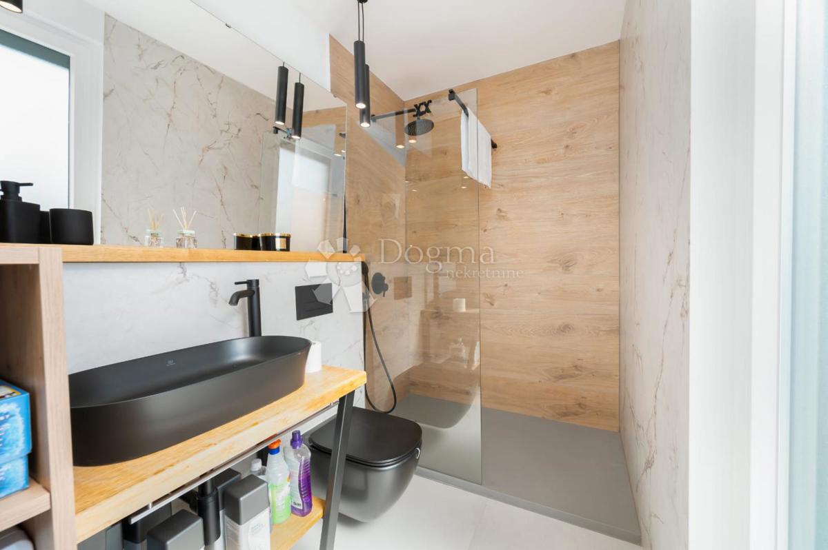 Stanovanje Kaštel Kambelovac, Kaštela, 50m2