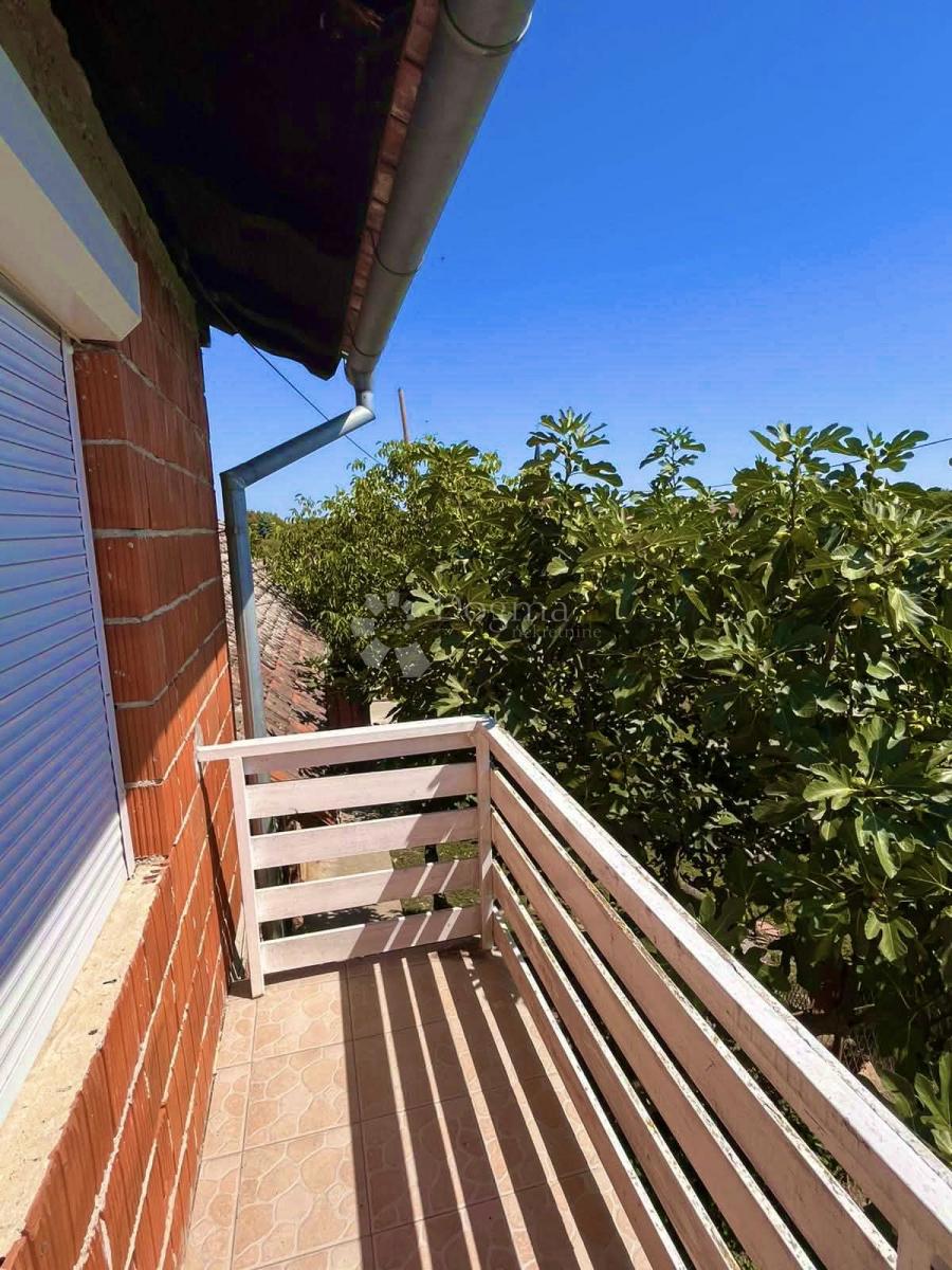 Hiša Šaptinovci, Đurđenovac, DA, 260m2