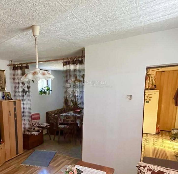 Hiša Šaptinovci, Đurđenovac, DA, 260m2