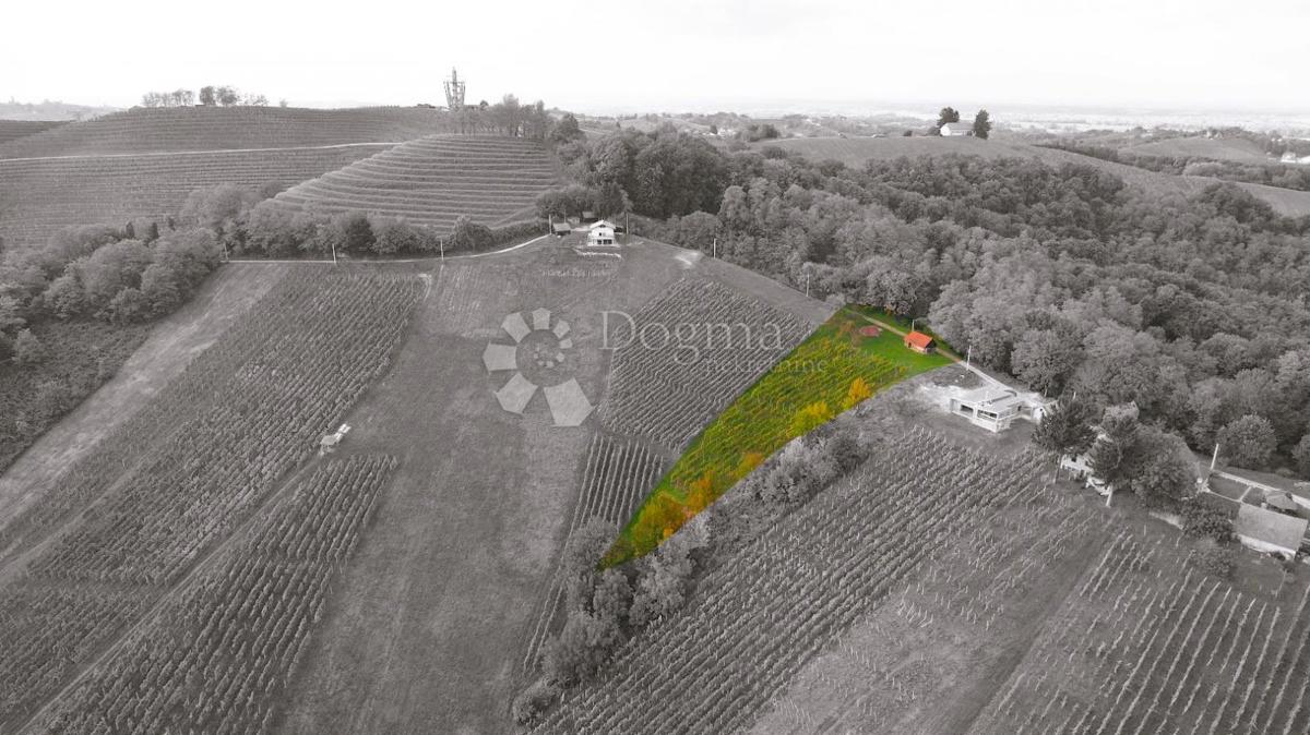 Zazidljivo zemljišče Robadje, Štrigova, 2.559m2