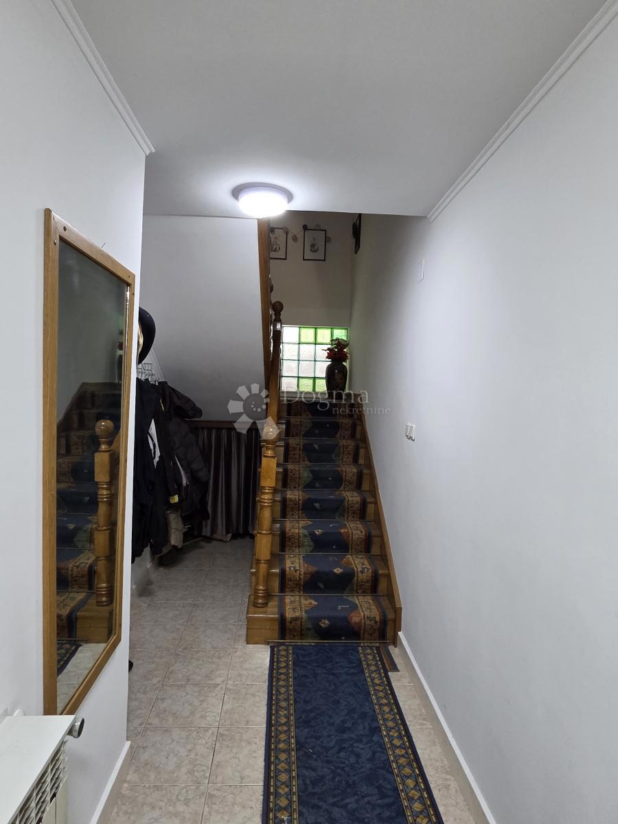 Hiša Trnovčica, Gornja Dubrava, 235,27m2